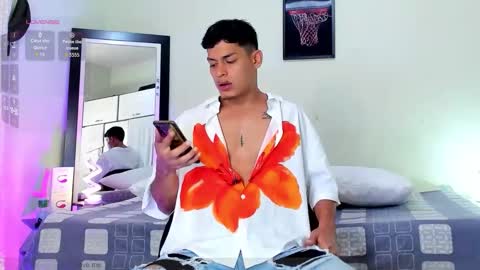 carloshero69 online show from April 29, 7:42 pm