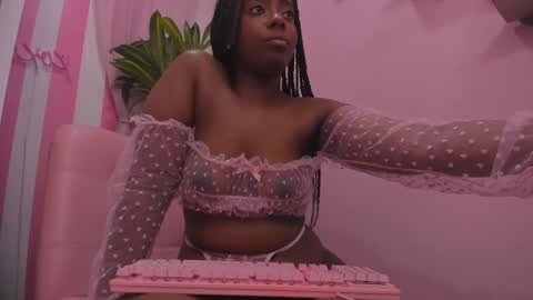 carlota online show from January 28, 11:07 pm