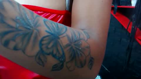 Snapshot of carlotadivaxxx chatting on May 28, 3:42 pm CarlotaDivaxxx online show from May 28, 3:42 pm
