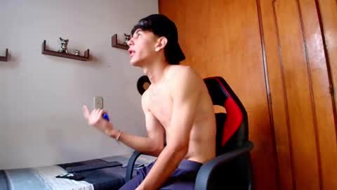 carloz_perez online show from September 17, 1:57 pm
