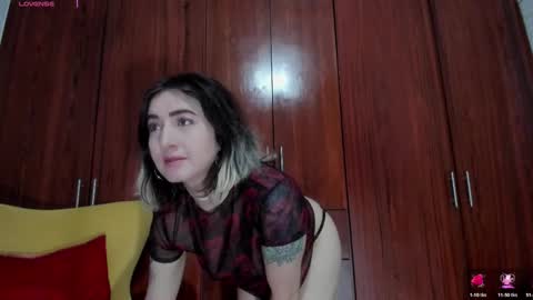 Snapshot of carly_grasso chatting on March 18, 9:12 am carly grasso online show from March 18, 9:12 am