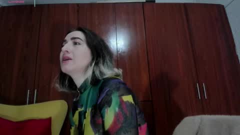 Snapshot of carly_grasso chatting on March 23, 9:13 am carly grasso online show from March 23, 9:13 am