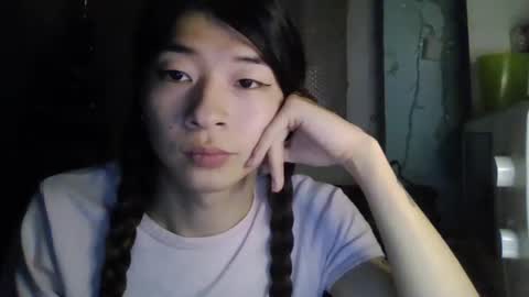 CarlyJoy online show from January 5, 7:28 pm