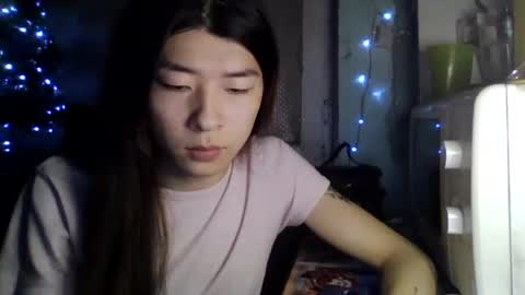 CarlyJoy online show from January 7, 4:16 pm