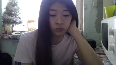 CarlyJoy online show from January 9, 5:44 am