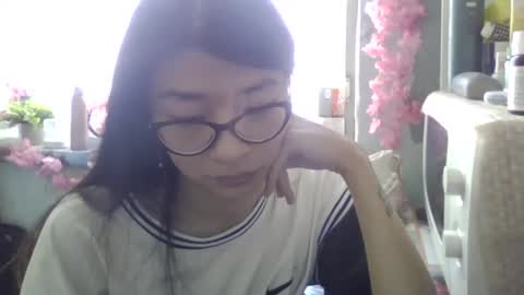 CarlyJoy online show from October 3, 8:55 am