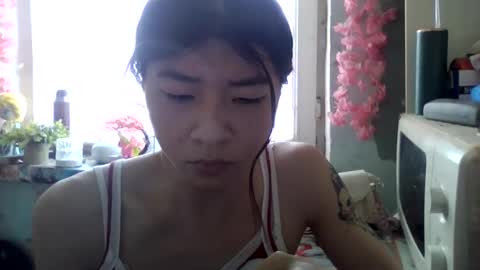 CarlyJoy online show from May 3, 9:04 am