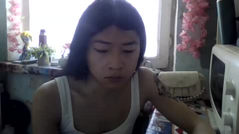 CarlyJoy online show from May 26, 9:49 am