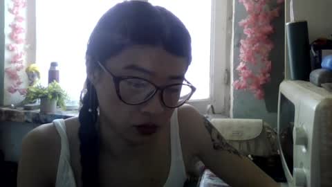 CarlyJoy online show from May 30, 9:17 am