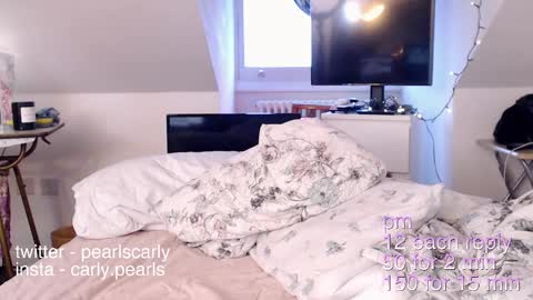 Carly Pearls online show from January 17, 8:45 am