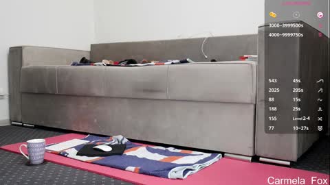 Snapshot of carmela_fox chatting on October 27, 9:02 am Carmela online show from October 27, 9:02 am