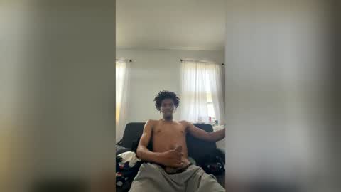 Snapshot of carmeldrizz chatting on June 21, 7:38 pm carmeldrizz online show from June 21, 7:38 pm