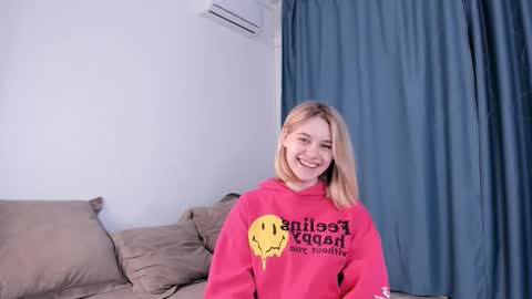 Alice online show from March 4, 7:09 pm