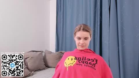 Alice online show from March 25, 5:52 pm