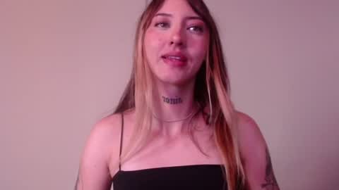 carmennrusso online show from July 9, 9:19 pm