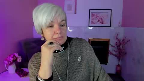 Snapshot of carmensoft chatting on October 6, 9:12 pm Carmen online show from October 6, 9:12 pm