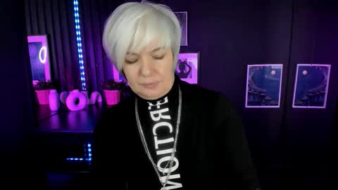 Snapshot of carmensoft chatting on November 25, 8:53 pm Carmen online show from November 25, 8:53 pm