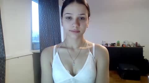 CarmenxAmore online show from December 15, 7:23 am