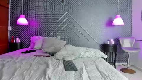 carnal_movements online show from February 3, 6:40 am