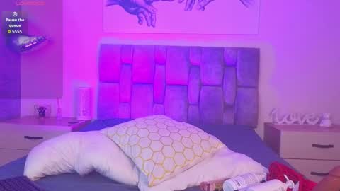 Snapshot of caro_lovings chatting on May 15, 3:46 am caro_lovings online show from May 15, 3:46 am