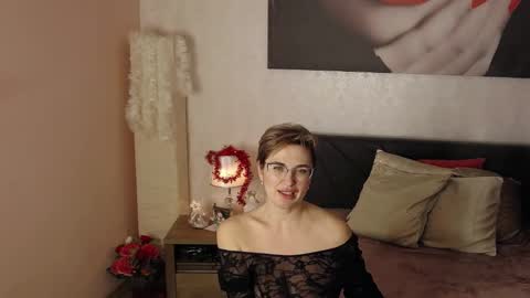 CaroJhones online show from December 30, 3:13 pm
