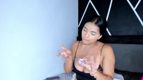 karol online show from June 9, 3:40 am