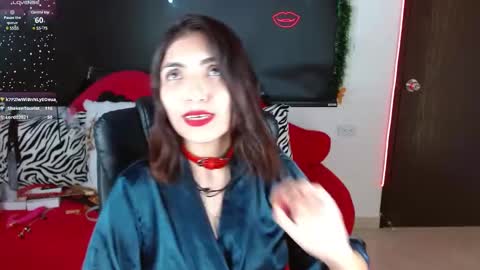 Caroline online show from December 9, 9:16 pm