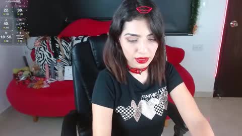 Caroline online show from January 2, 1:51 pm