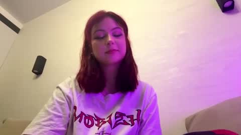 Eliza online show from July 4, 6:03 pm