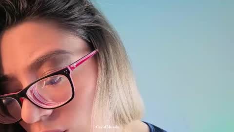 Char online show from March 7, 11:46 pm