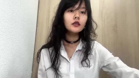 Snapshot of carolfreer chatting on November 9, 1:20 pm Kim online show from November 9, 1:20 pm