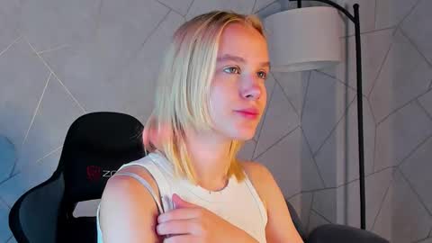 Carol online show from September 30, 9:03 am