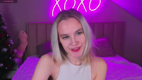 Carol online show from December 15, 9:02 am