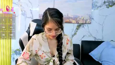 CAROLINA  online show from June 20, 12:58 am