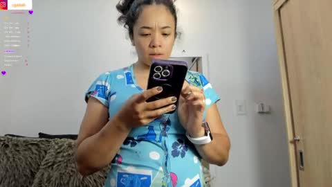 Snapshot of carolina_gaita chatting on April 18, 10:52 am carolina_gaita online show from April 18, 10:52 am