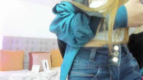 Carolina online show from October 2, 12:23 pm