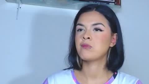 Snapshot of carolina_ml chatting on October 19, 2:50 pm CarolinaM online show from October 19, 2:50 pm