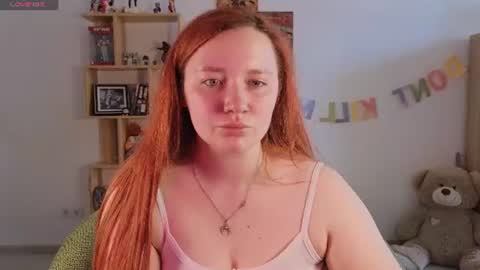 Snapshot of carolina_winter chatting on June 23, 5:49 am Mira online show from June 23, 5:49 am