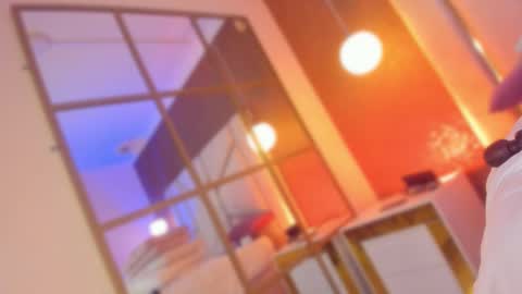 carolinaa_suarez online show from October 10, 1:54 pm