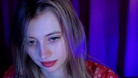 Carolina online show from December 3, 4:25 am