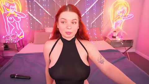 carolinadia online show from June 14, 8:00 pm
