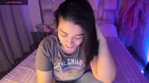 caroline online show from October 22, 4:35 am