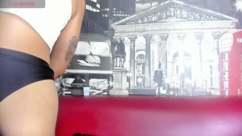 Snapshot of caroline_clark420 chatting on April 25, 4:59 pm Caroline Clark online show from April 25, 4:59 pm