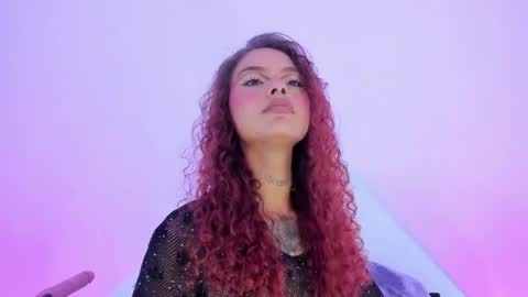 Snapshot of caroline_clark420 chatting on May 24, 3:44 am Caroline Clark online show from May 24, 3:44 am