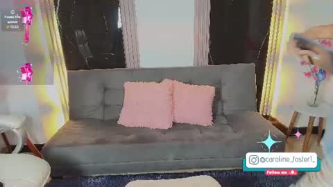 caroline_foster1 online show from July 24, 12:14 pm
