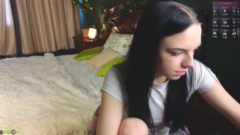 Mary and Carol online show from March 5, 9:27 am