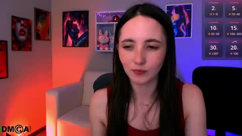 Snapshot of caroline_honeyy chatting on June 14, 2:24 am Caroline online show from June 14, 2:24 am