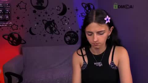 Caroline online show from July 6, 3:03 pm