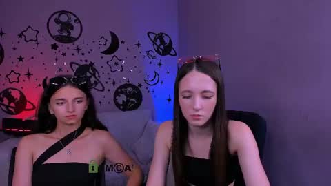 Caroline online show from July 14, 11:16 am
