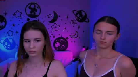 Caroline online show from July 21, 7:27 pm